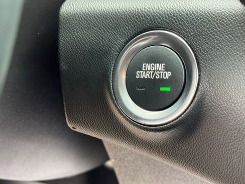 Used 2024 GMC Terrain Denali w/ Denali Premium Package image 19