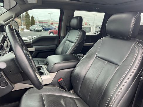 Used 2020 Ford F350 Lariat image 16