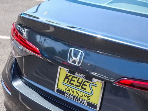 Used 2024 Honda Civic EX image 9