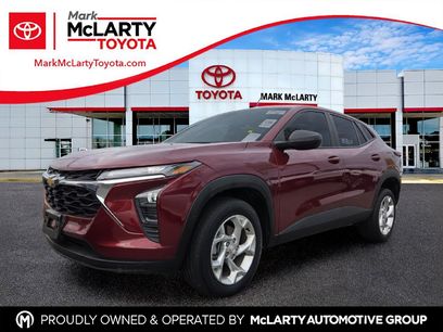 Used 2025 Chevrolet Trax LS w/ LS Convenience Package