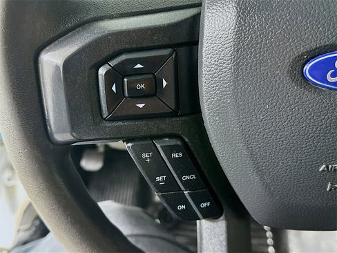 Used 2022 Ford F350 XL w/ Power Equipment Group image 23