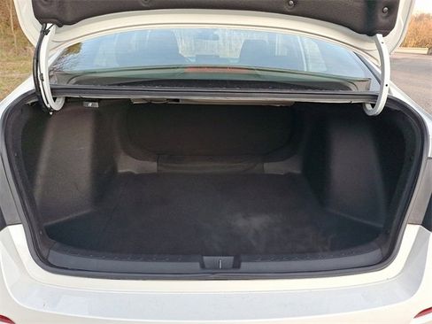 Used 2023 Honda Civic Sport image 28