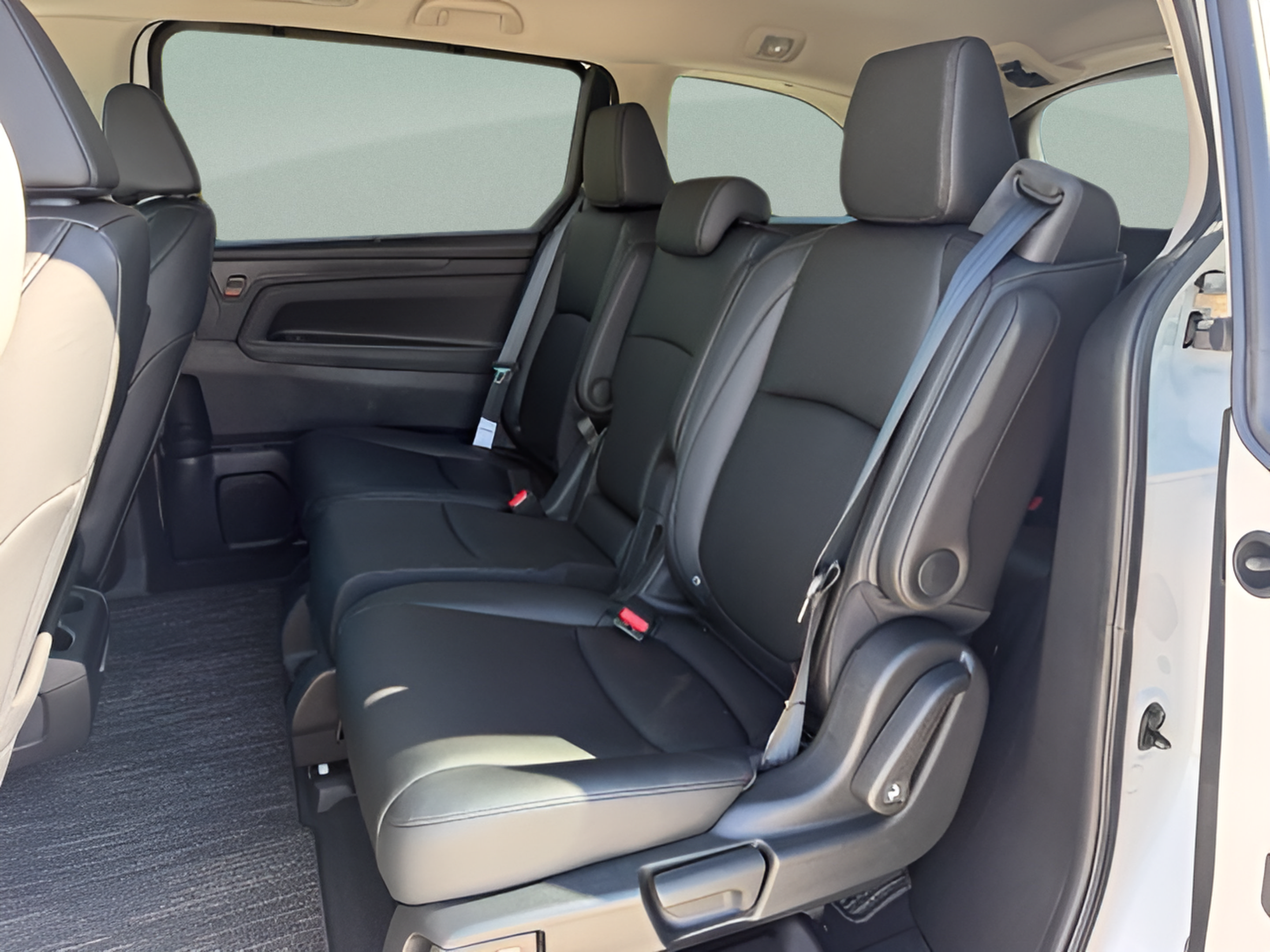 New 2027 Honda Odyssey EX-L image 23