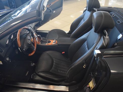 Used 2012 Mercedes-Benz SL 550 SL 550 2dr Convertible image 47