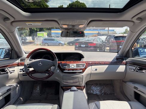 Used 2013 Mercedes-Benz S 550 image 23