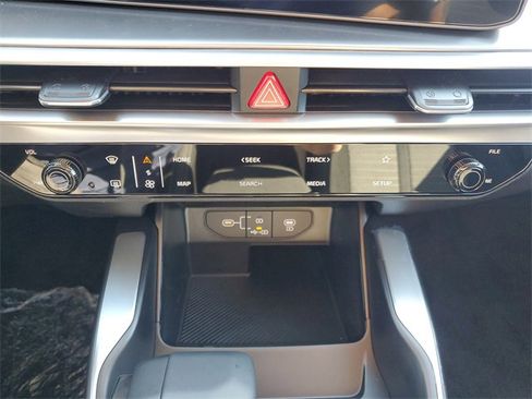 New 2026 Kia Sorento LX image 33