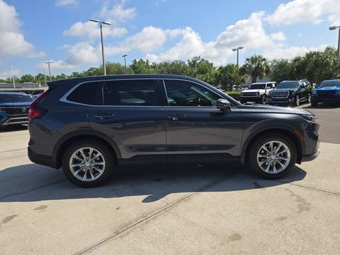 Used 2023 Honda CR-V EX-L image 9