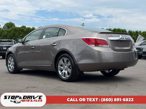 Used 2011 Buick LaCrosse CXL FWD image 3
