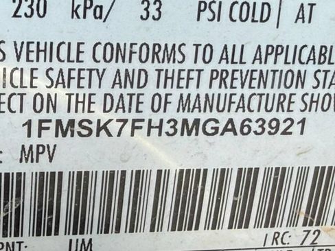 Used 2021 Ford Explorer Limited w/ Equipment Group 301A RWD image 26