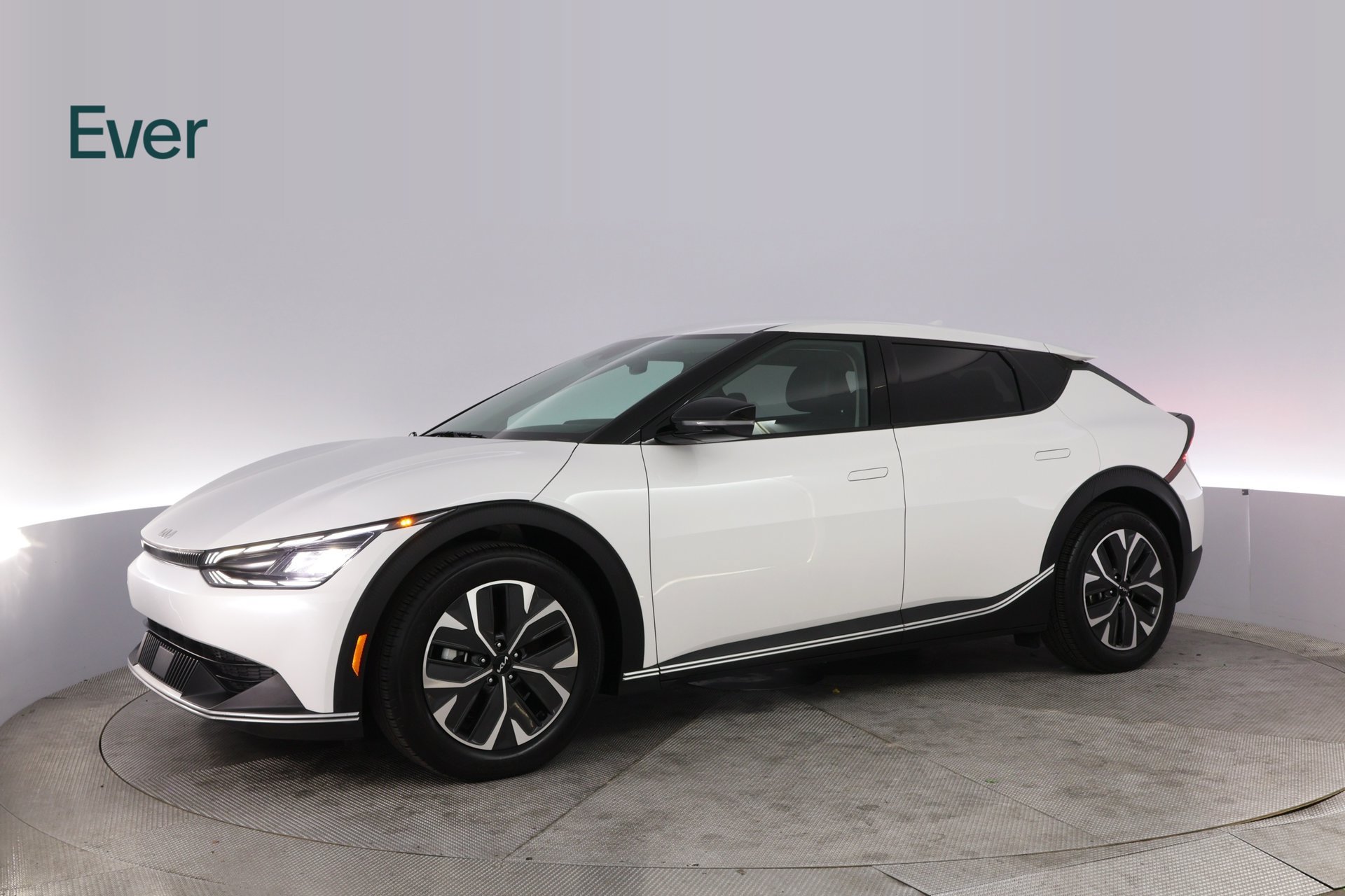 Used 2024 Kia EV6 Light RWD image 18