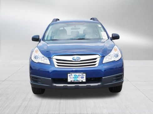 Used 2011 Subaru Outback 2.5i AWD/4WD image 2