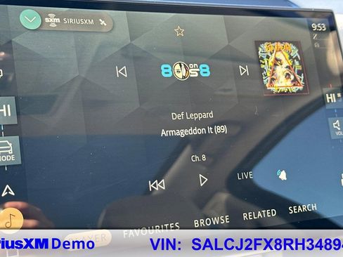 Used 2024 Land Rover Discovery Sport S image 37