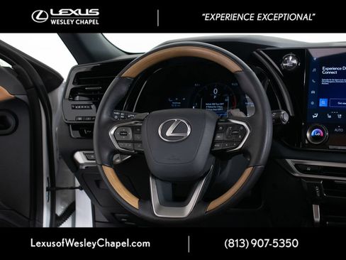 Used 2025 Lexus RX 350 Premium w/ Accessory Package (Z1) FWD image 28