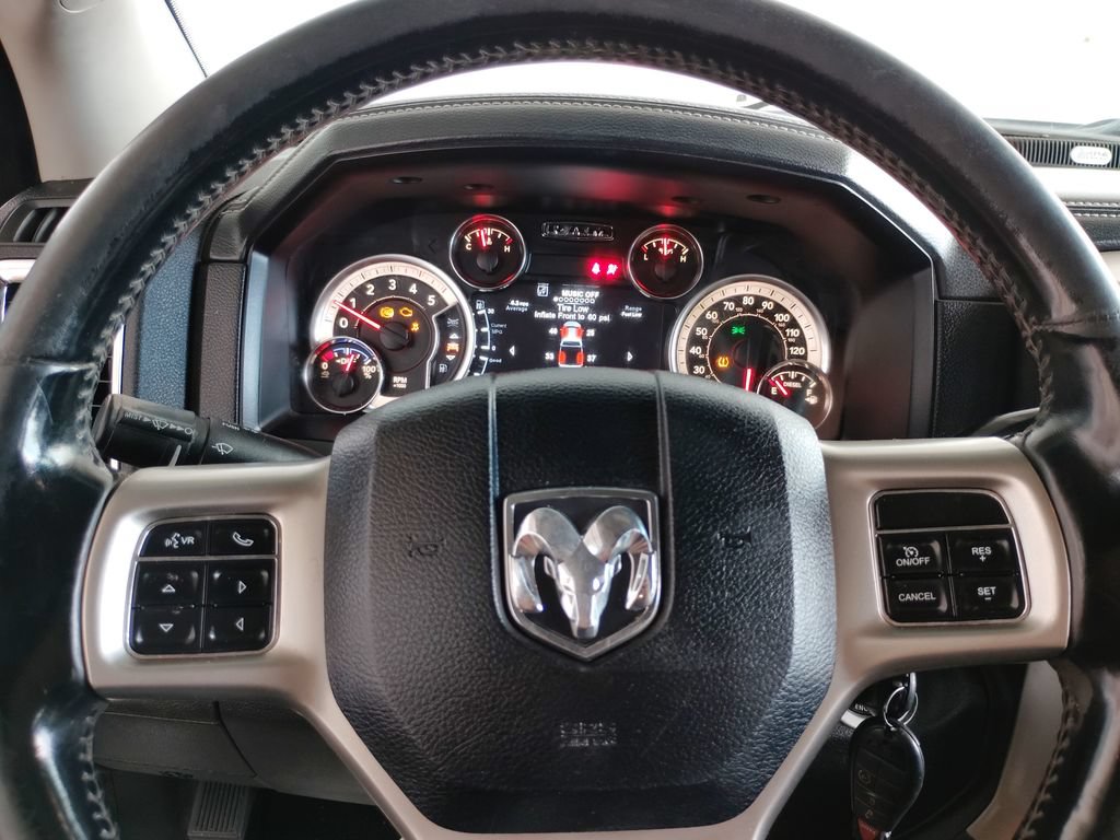 Used 2018 RAM 2500 Laramie w/ Convenience Group AWD/4WD image 29