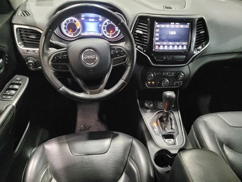 Used 2019 Jeep Cherokee Limited image 22