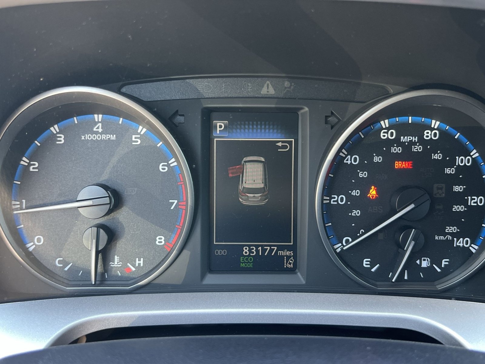 Used 2018 Toyota RAV4 LE w/ All Weather Liner Package AWD/4WD image 17