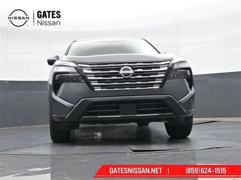 New 2026 Nissan Rogue SV image 36