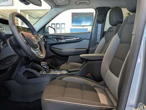 New 2026 Chevrolet TrailBlazer LT w/ Convenience Package FWD image 20
