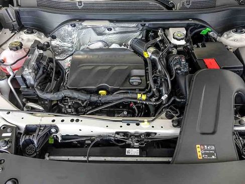 New 2026 Chevrolet Trax RS w/ Driver Confidence Package FWD image 18