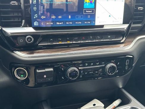 Used 2025 Chevrolet Silverado 1500 LT w/ All Star Edition Plus image 34