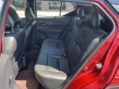 Used 2019 Nissan Kicks SR w/ SR Premium Package image 24