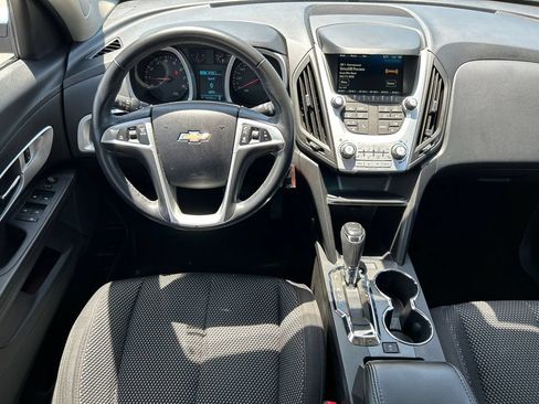 Used 2017 Chevrolet Equinox LT w/ Convenience Package FWD image 27