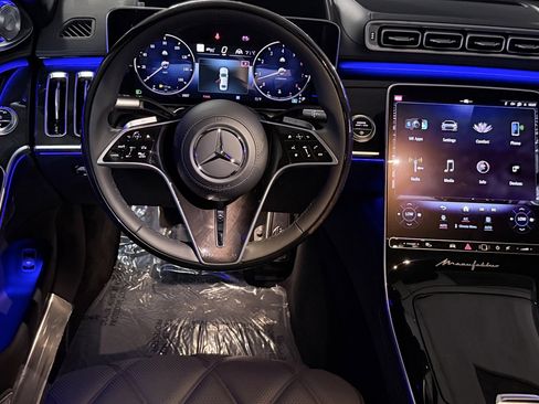 New 2026 Mercedes-Benz Maybach S 680 4MATIC image 13