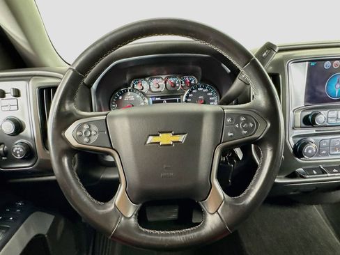 Used 2018 Chevrolet Silverado 1500 LT w/ LT Convenience Package AWD/4WD image 19