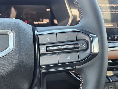 New 2026 GMC Canyon AT4 image 13