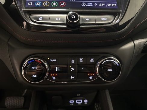 Used 2022 Chevrolet TrailBlazer RS w/ Sun and Liftgate Package image 26