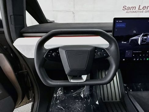 Used 2024 Tesla Cybertruck Cyberbeast AWD/4WD image 10