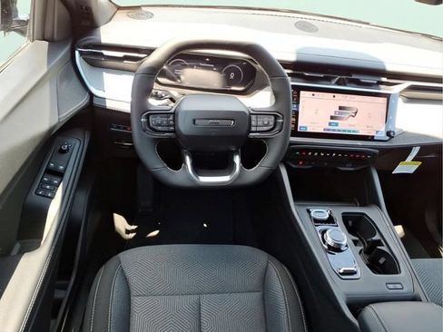New 2026 Jeep Cherokee Laredo AWD/4WD image 13