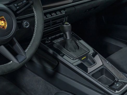 Used 2022 Porsche 911 GT3 image 20