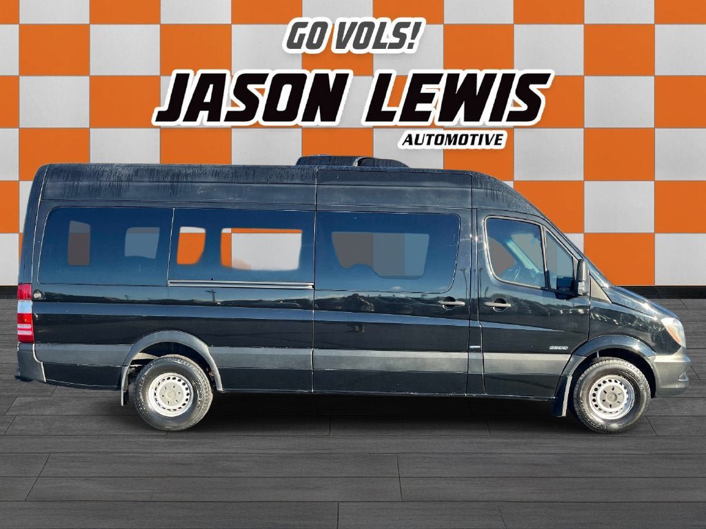 Used 2015 Mercedes-Benz Sprinter 2500 image 2