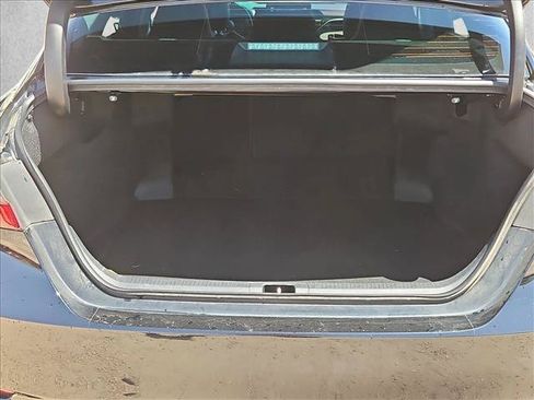 Used 2024 Toyota Camry SE FWD image 6