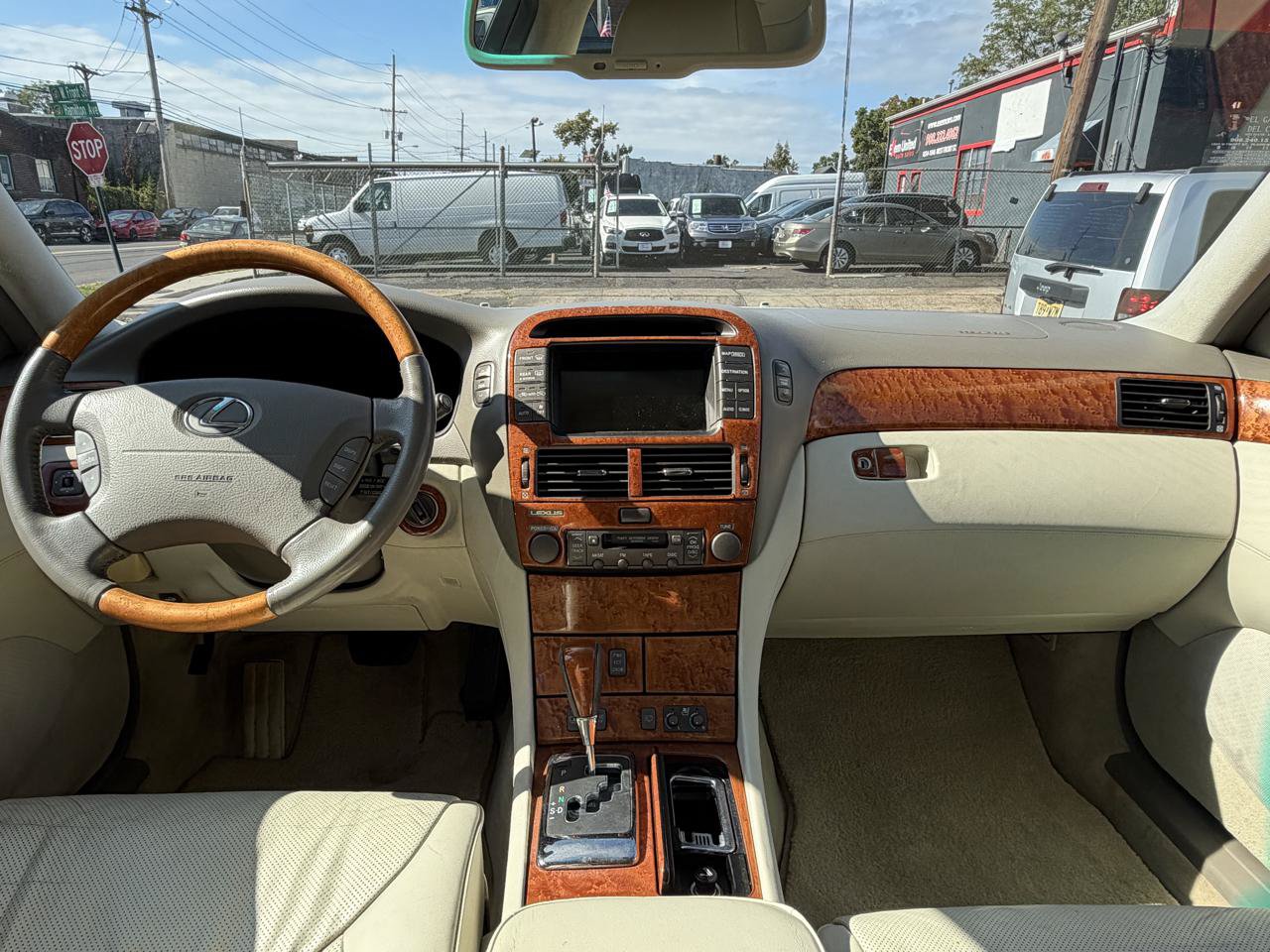 Used 2005 Lexus LS 430 RWD image 29