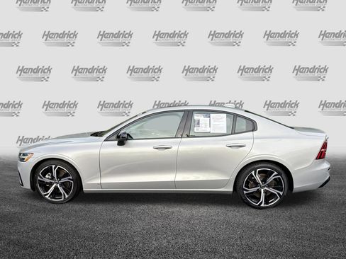 Certified 2024 Volvo S60 B5 Core AWD/4WD image 7