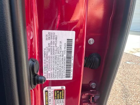 Used 2025 Honda Ridgeline RTL image 7