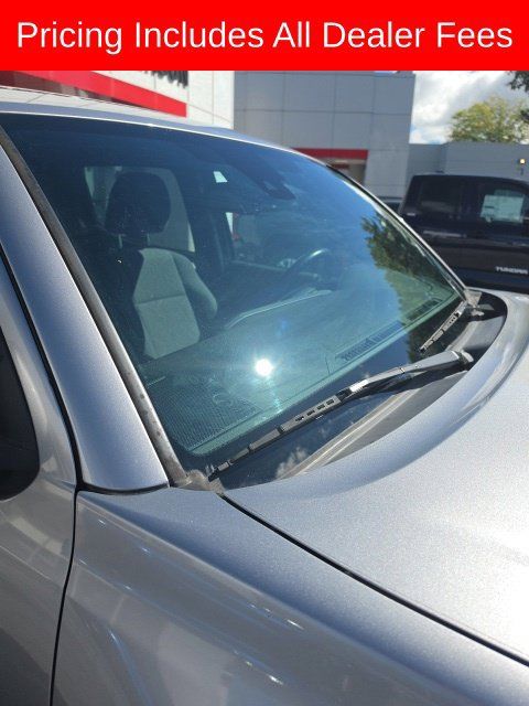 Used 2019 Toyota Tacoma TRD Off-Road AWD/4WD image 12