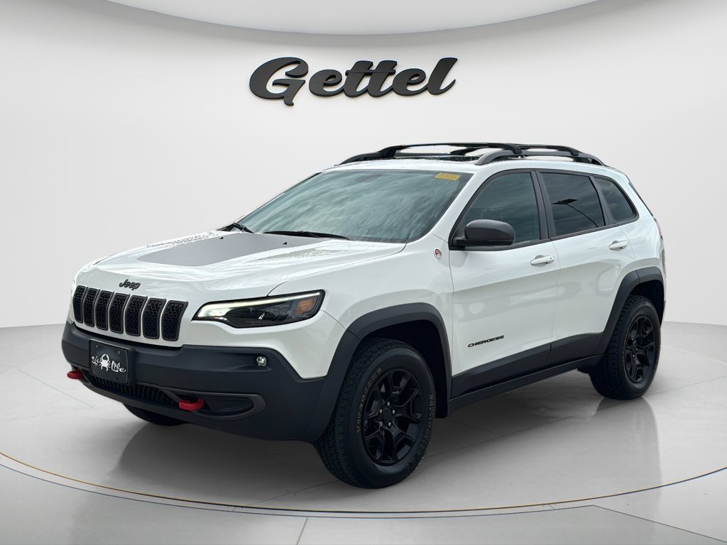 Used 2019 Jeep Cherokee Trailhawk AWD/4WD image 1