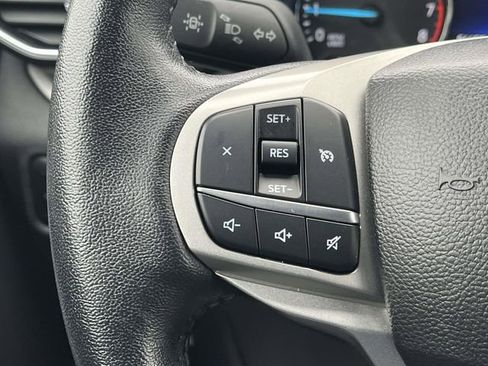 Used 2023 Ford Explorer XLT w/ Equipment Group 202A image 27