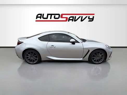 Used 2022 Subaru BRZ Limited RWD image 8