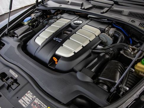 Used 2008 Volkswagen Touareg V10 TDI image 49