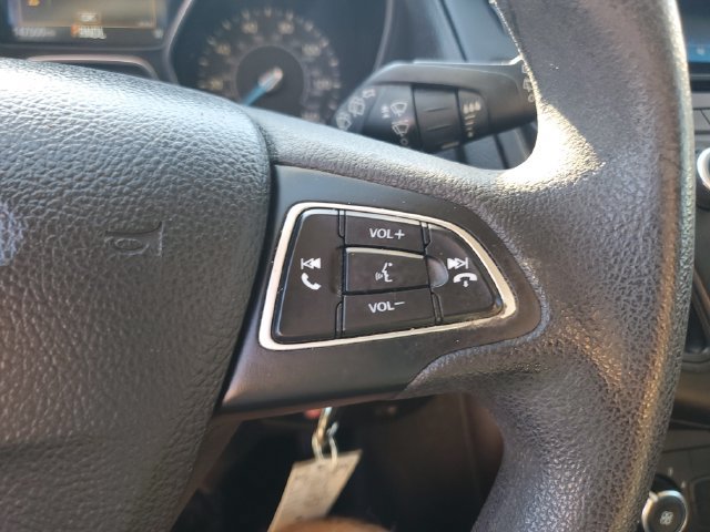 Used 2017 Ford Focus SE FWD image 21