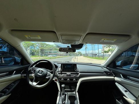 Used 2020 Honda Accord LX image 12