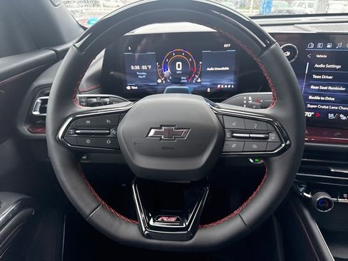 New 2026 Chevrolet Traverse RS FWD image 16