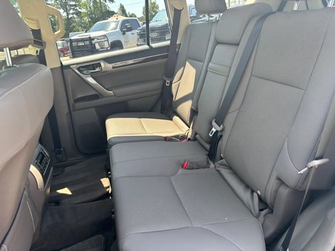 Used 2019 Lexus GX 460 Premium AWD/4WD image 14