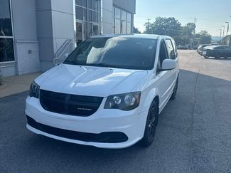 Used 2016 Dodge Grand Caravan SE FWD video 1