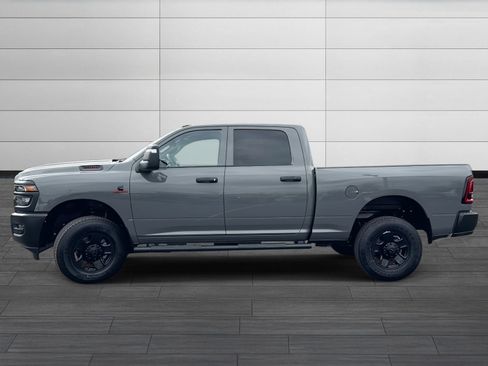 New 2026 RAM 2500 Tradesman AWD/4WD image 9