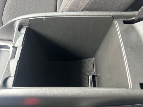 Used 2024 Chevrolet Malibu RS image 38